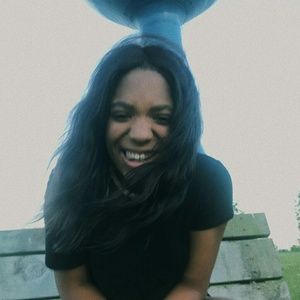 Meet your Posher, Isabella